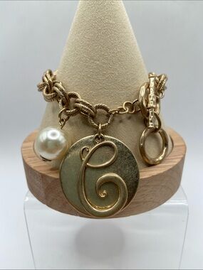 Gold Tone Initial C Chain Double Link Toggle Bracelet With Pearl Charm 7-8”L